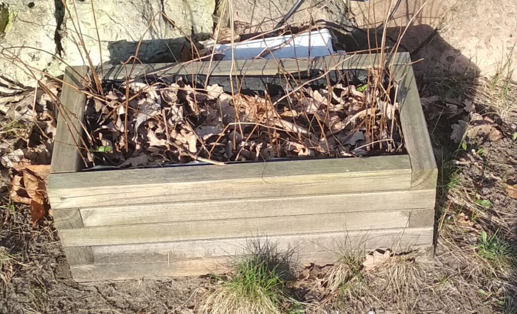 Puķu kastes veidotas no 45x45mm brusām