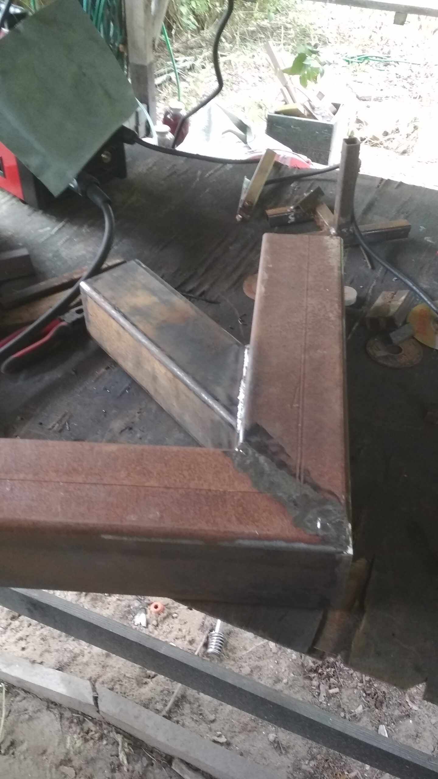 Sametināts un noslīpēts